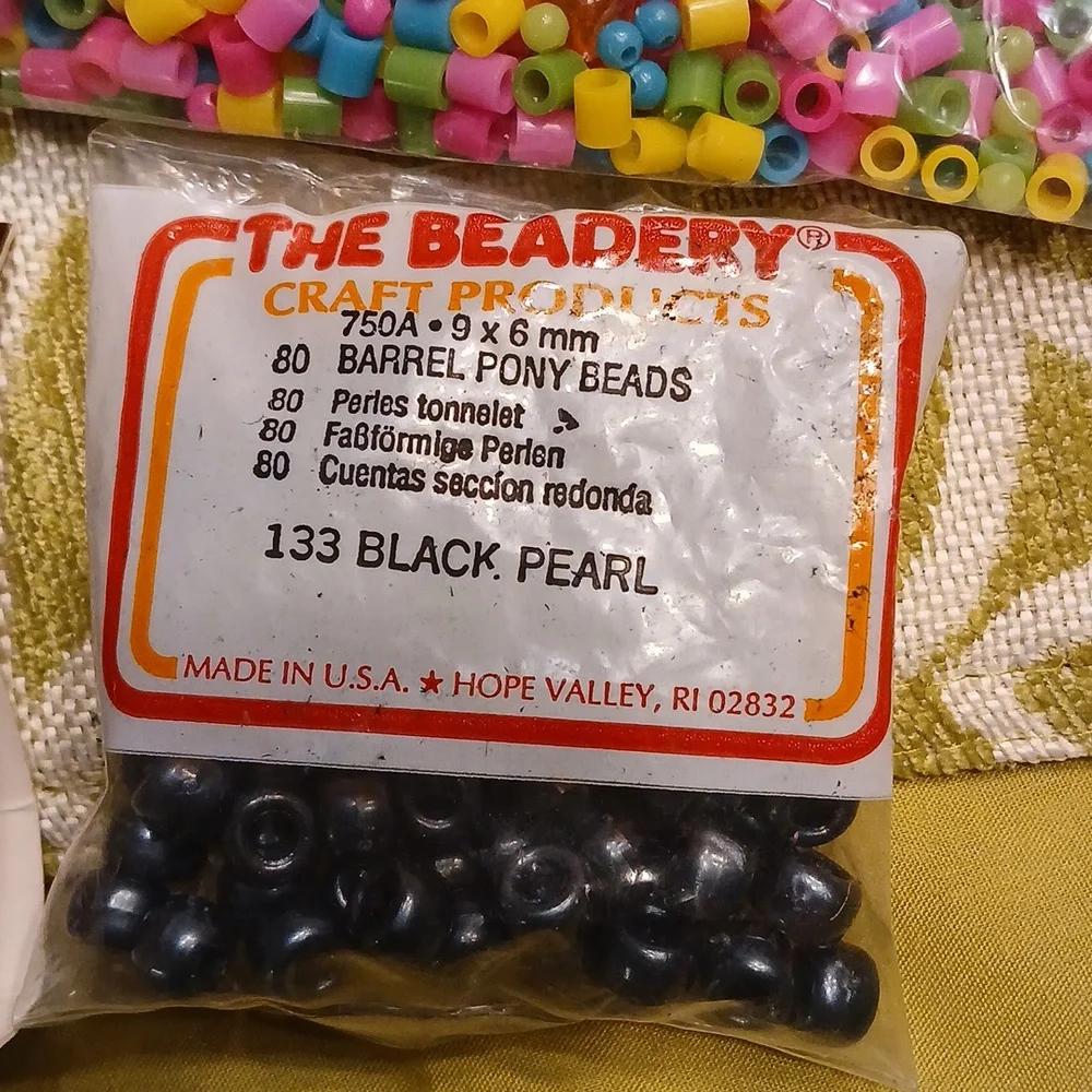 Colorful Bead and Sticker Set for Crafting - Picture 6 of 7